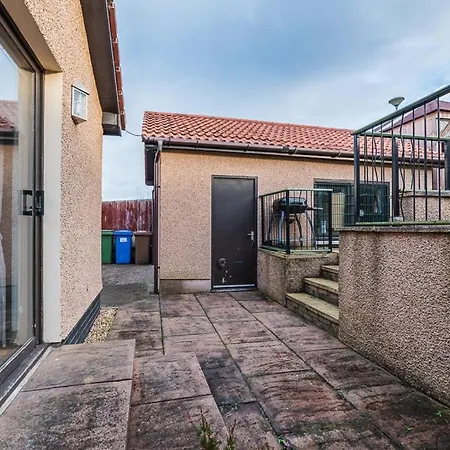 Willa , Cosy House In Inverness Exterior photo